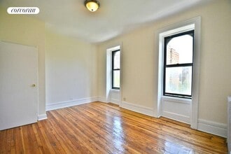 526 W 123rd St in New York, NY - Building Photo - Building Photo