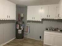 315 E 15th St SW photo'