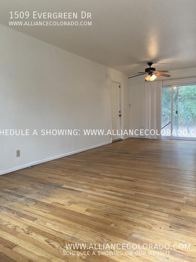 1509 Evergreen Dr in Colorado Springs, CO - Building Photo - Building Photo