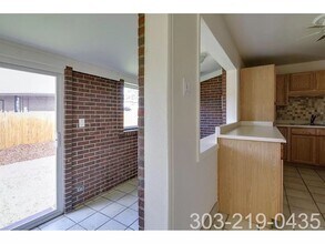 2800 S Holly Plz in Denver, CO - Building Photo - Building Photo