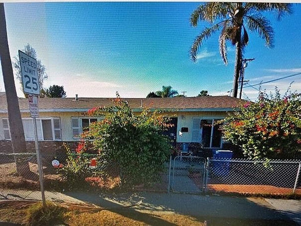 16101 Firmona Ave in Lawndale, CA - Building Photo