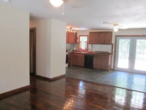 4306 Walnut St in Greenville, TX - Building Photo - Building Photo