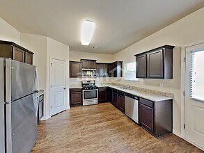 3506 Mica Cir SE in Conyers, GA - Building Photo - Building Photo