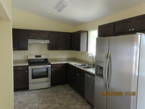 7415 Silverdale St in Colorado Springs, CO - Building Photo - Building Photo