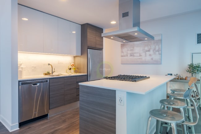 property at 212 W Kinzie St