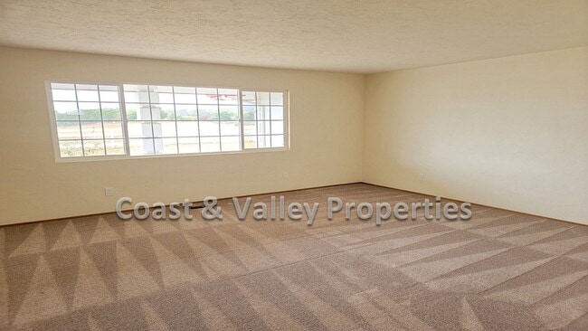 14395 Russo Rd in Castroville, CA - Building Photo - Building Photo