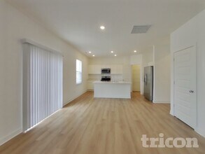 11714 Cotterill Wy in Indianapolis, IN - Foto de edificio - Building Photo