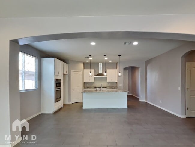11924 N Van Gogh Way in Tucson, AZ - Building Photo - Building Photo