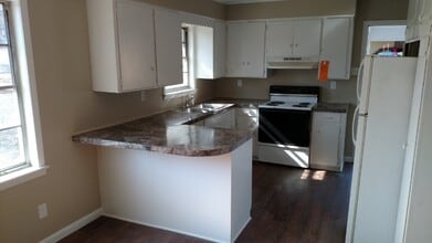 313 Hickory St in West Monroe, LA - Building Photo - Building Photo