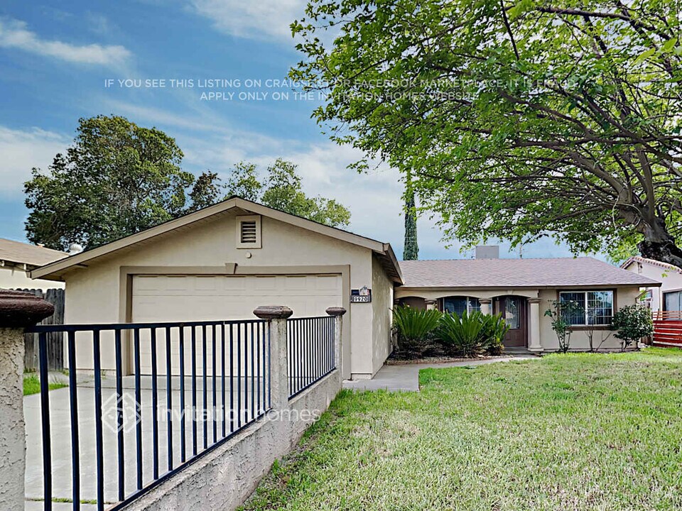 9920 Nebula Way in Sacramento, CA - Building Photo