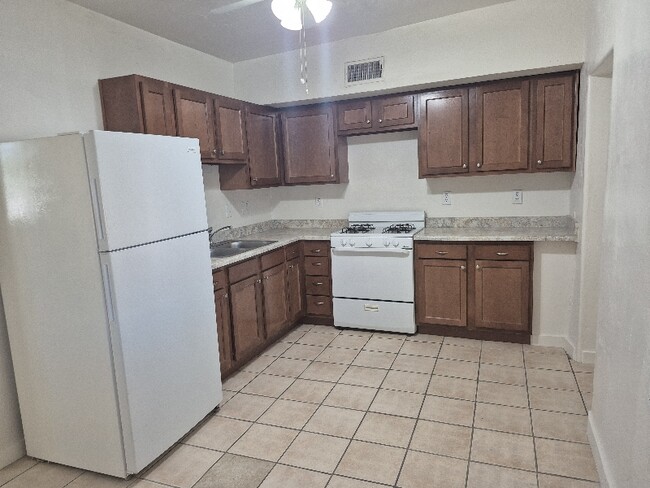 613 W 41st St in Tucson, AZ - Building Photo - Building Photo