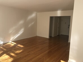 405 Park Ave, Unit B in Rutherford, NJ - Building Photo - Building Photo