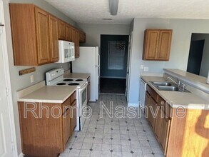 2409 Edencrest Dr in Nashville, TN - Building Photo - Building Photo