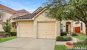 1120 Pinnacle Falls in San Antonio, TX - Building Photo