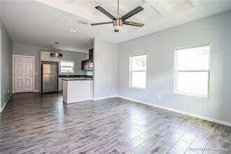 14 Valeria St in Edinburg, TX - Building Photo - Building Photo