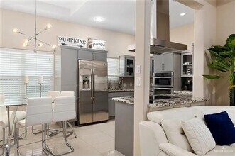 2917 Wanda Ave in McAllen, TX - Building Photo - Building Photo