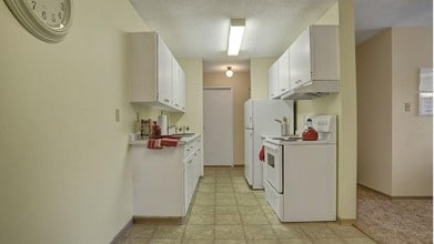 Tamaron Square in Prince Albert, SK - Building Photo - Interior Photo