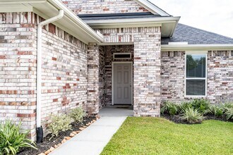 3918 Sugardale St in Baytown, TX - Building Photo - Building Photo