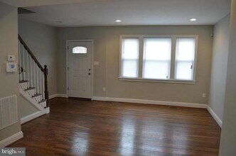 316 Division Ave NE in Washington, DC - Building Photo - Building Photo