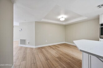 17404 N 99th Ave in Sun City, AZ - Foto de edificio - Building Photo