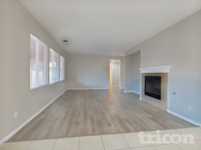 307 Monument Pkwy in Perris, CA - Building Photo - Building Photo