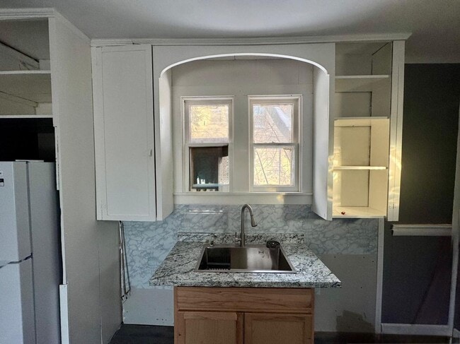 114 S Carbon St in Syracuse, NY - Building Photo - Building Photo