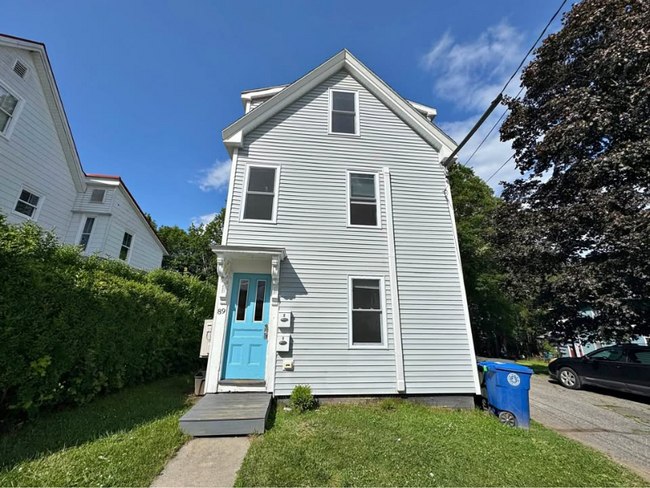 property at 89 King St