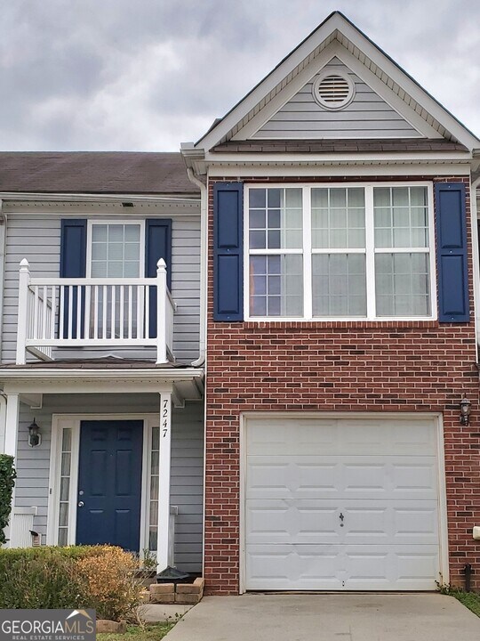 7247 Georges Way in Morrow, GA - Building Photo