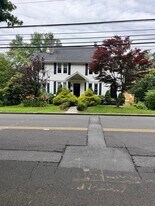 1312 Hope St in Stamford, CT - Building Photo