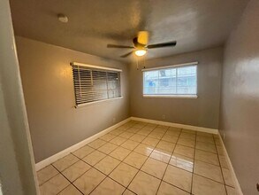 3040 N First St in Fresno, CA - Building Photo - Building Photo