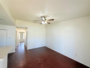 1213 Ridgemont St in Round Rock, TX - Building Photo - Building Photo