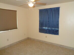 755 Jennifer Jean Dr in Baton Rouge, LA - Foto de edificio - Building Photo