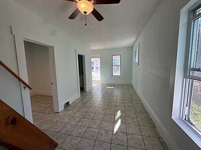253 Curtice St E in St. Paul, MN - Building Photo - Building Photo