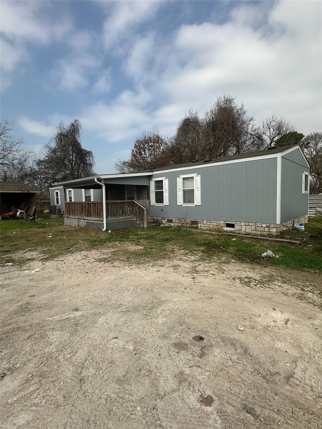property at 13521 Ann Louise Rd
