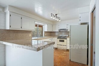 3534 N Palmer Dr in Tucson, AZ - Building Photo - Building Photo