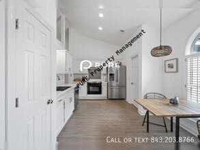 1985 Gray Battery Ct in Mount Pleasant, SC - Building Photo - Building Photo