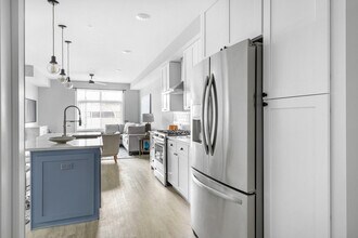 504 Lyman Ave in Oak Park, IL - Building Photo - Building Photo