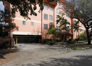 Anastasia Royal Condominiums in Miami, FL - Building Photo - Building Photo