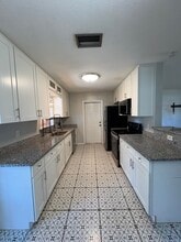 611 E Edgewood Dr in Lakeland, FL - Building Photo - Building Photo