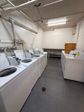 430 S Berendo St in Los Angeles, CA - Foto de edificio - Building Photo