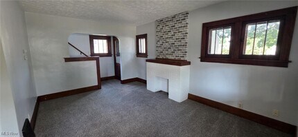 623 Cole Ave in Akron, OH - Building Photo - Building Photo