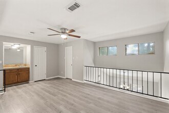 12322 Wild Pine Dr in Houston, TX - Building Photo - Building Photo