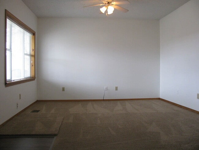 211 S 3rd St in Branson, MO - Building Photo - Building Photo