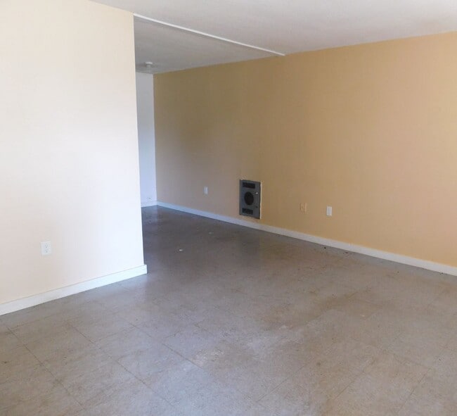715 Richardson St in Kinston, AL - Building Photo - Building Photo