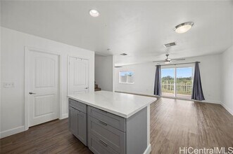 87-1635-1635 Mokila St in Waianae, HI - Building Photo - Building Photo