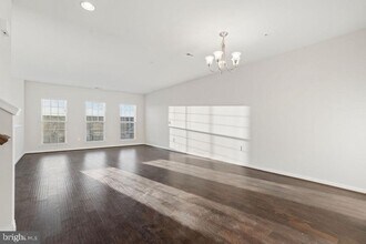 20591 Geddes Terrace in Ashburn, VA - Building Photo - Building Photo