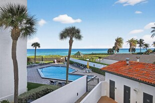 600 Ocean Dr in Juno Beach, FL - Building Photo