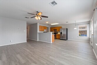 13413 Constellation Dr in Manor, TX - Building Photo - Building Photo