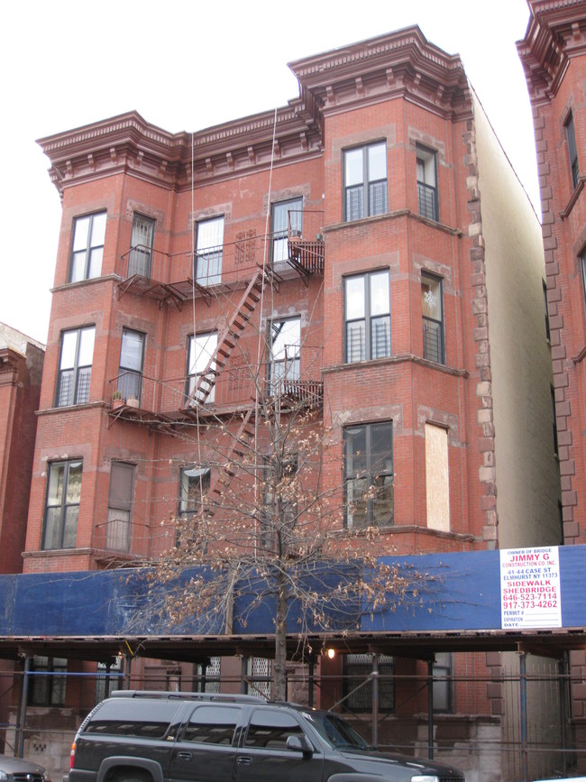 32 McDonough St in Brooklyn, NY - Building Photo - Building Photo