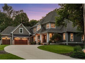 2890 Ella Ln in Minnetonka, MN - Building Photo